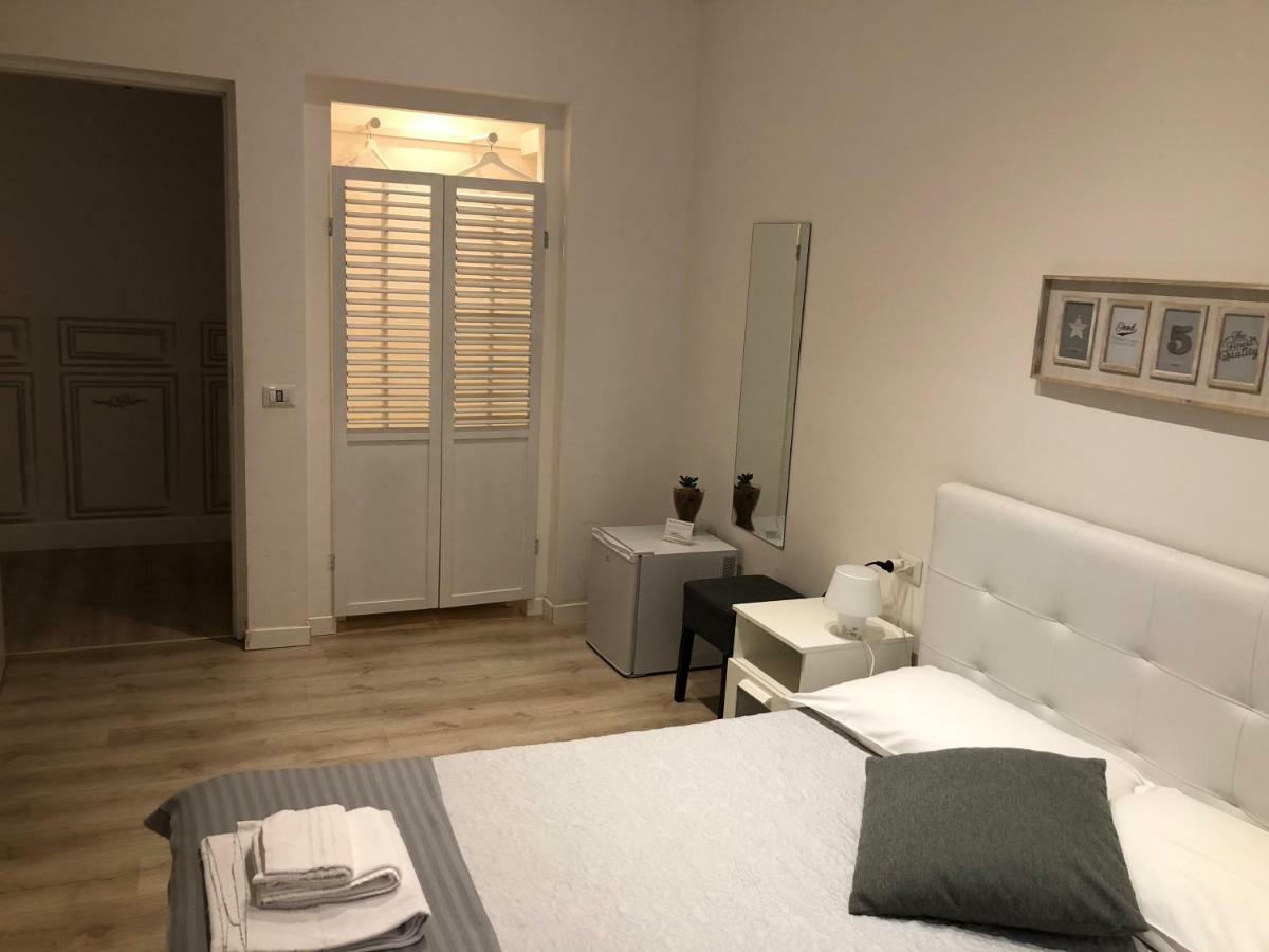 Spazio Cavour Guesthouse Roma Exterior foto